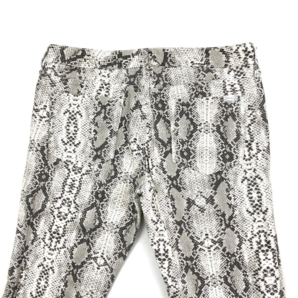 Seven7 Skinny Women's size 12 White Black Snakeprint Denim Jeans - Picture 2 of 5